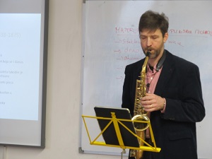 Glazbeni poučak – Jedan od najmlađih: saksofon